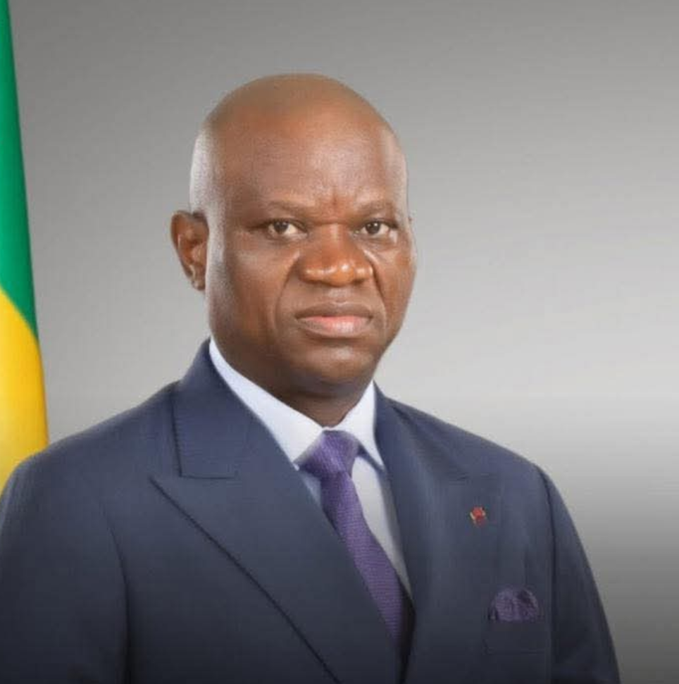 Gabon: l&rsquo;obligation d&rsquo;identité réelle sur les réseaux sociaux divise