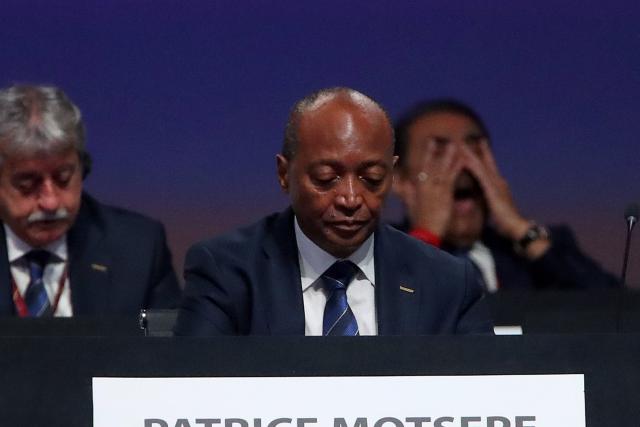 Visite du président de la caf à Dakar : motsepe tente d&rsquo;apaiser la crise après la can 2025