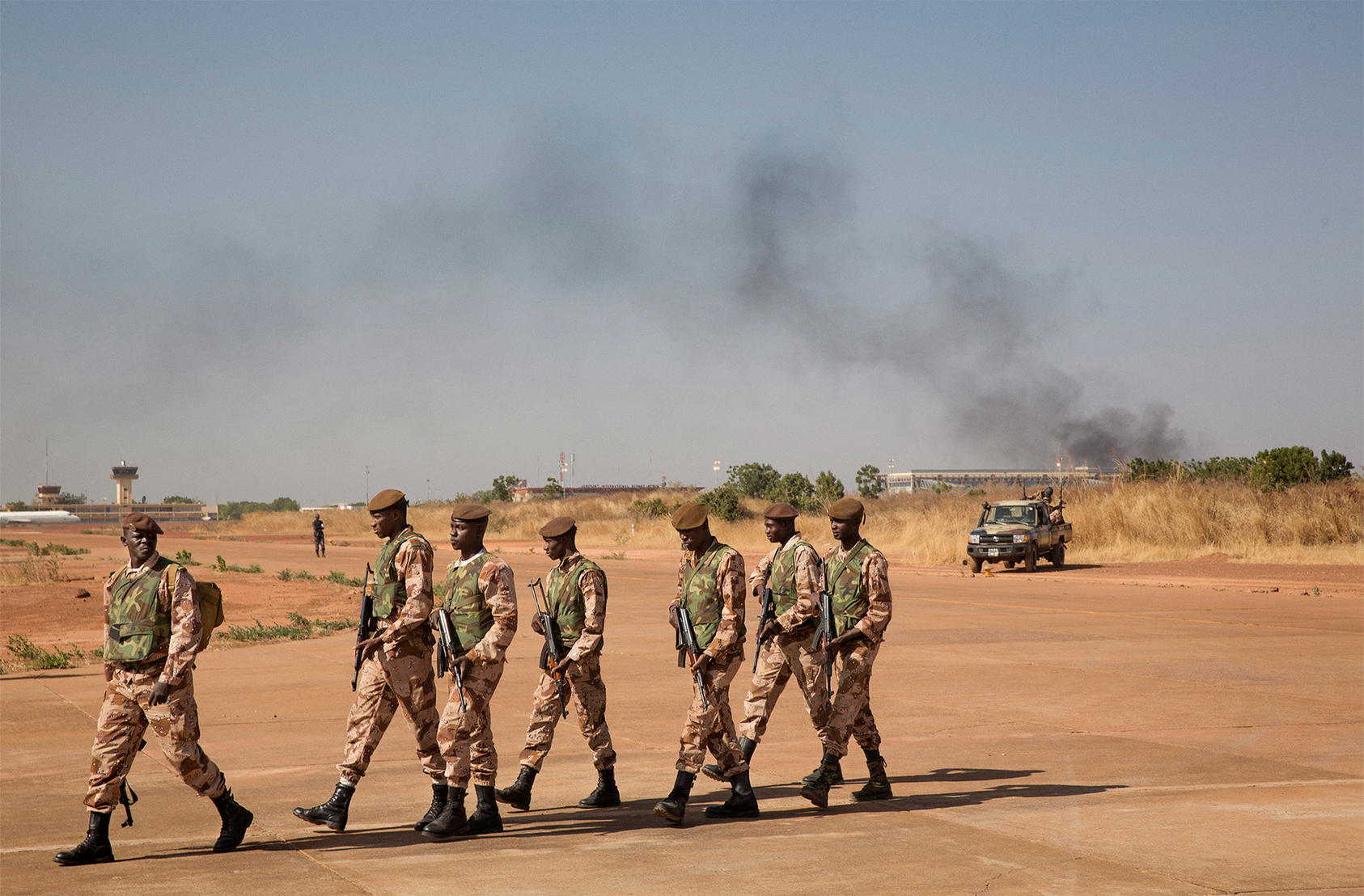 Crise au Mali : une alliance touarègue et djihadiste déstabilise la junte