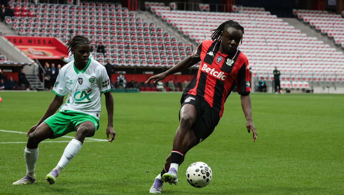 Affrontement décisif entre l'OGC Nice et l'AS Saint-Étienne sous huis clos