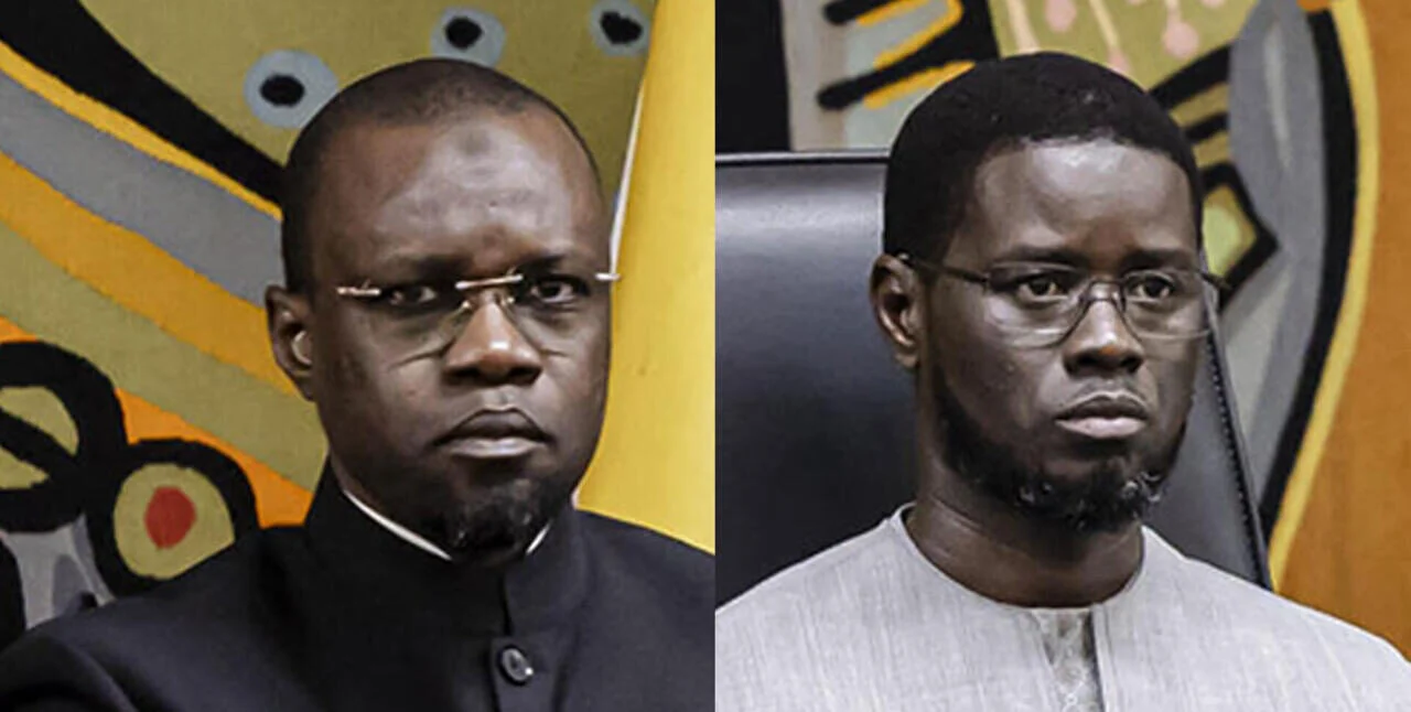 Ousmane Sonko et Bassirou Diomaye Faye lors d'un entretien en prison Réorganisation de la primature au Sénégal : le décret de Bassirou Diomaye Faye