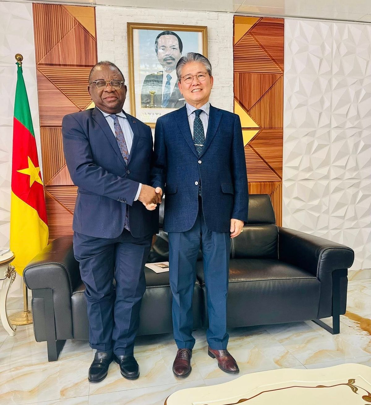 Un industriel coréen visite le Cameroun pour des investissements stratégiques