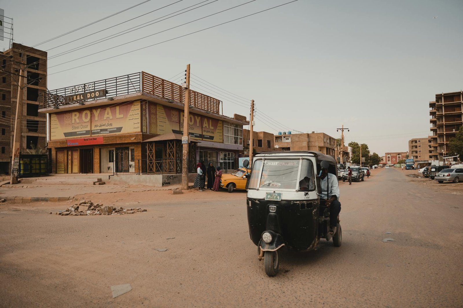 Crise au Mali : le jnim intensifie sa pression sur Bamako et manantali