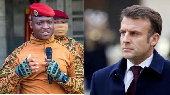 Départ des diplomates français du Burkina Faso Voiture diplomatique quittant le Burkina Faso suite à la rupture des relations avec la France