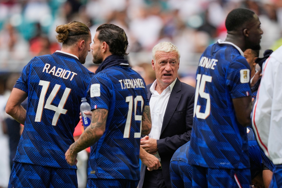 Didier Deschamps, entraîneur des bleus, lors de la rencontre