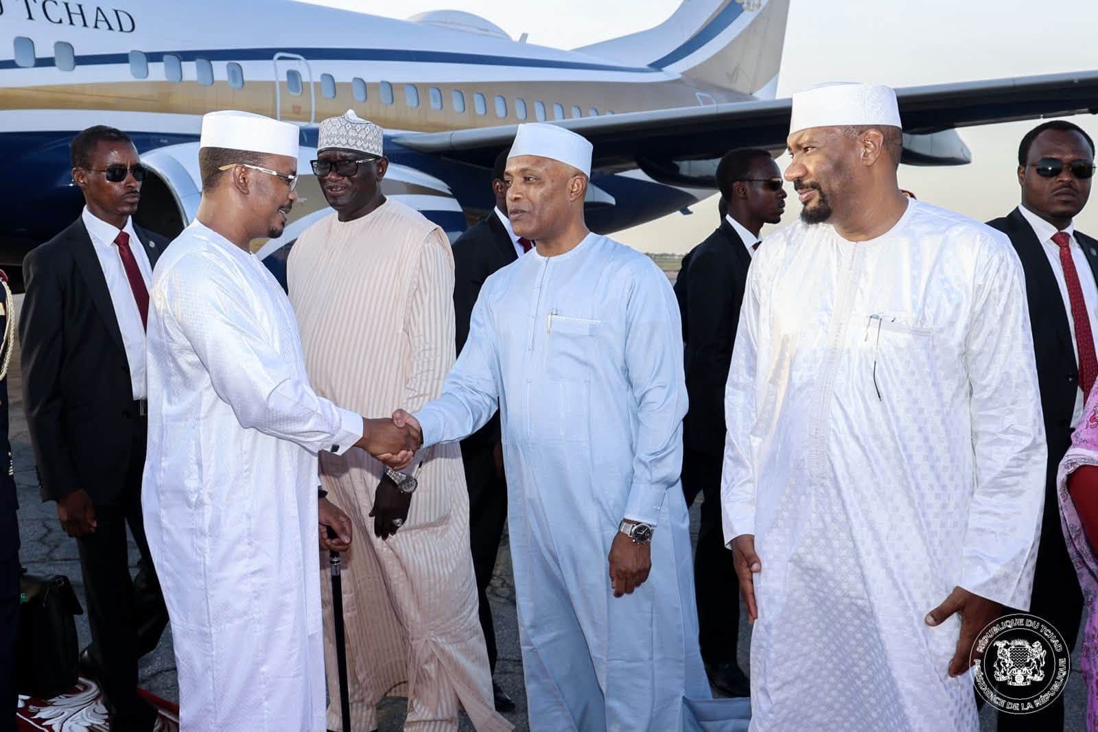 Accueil du président tchadien à N’Djamena