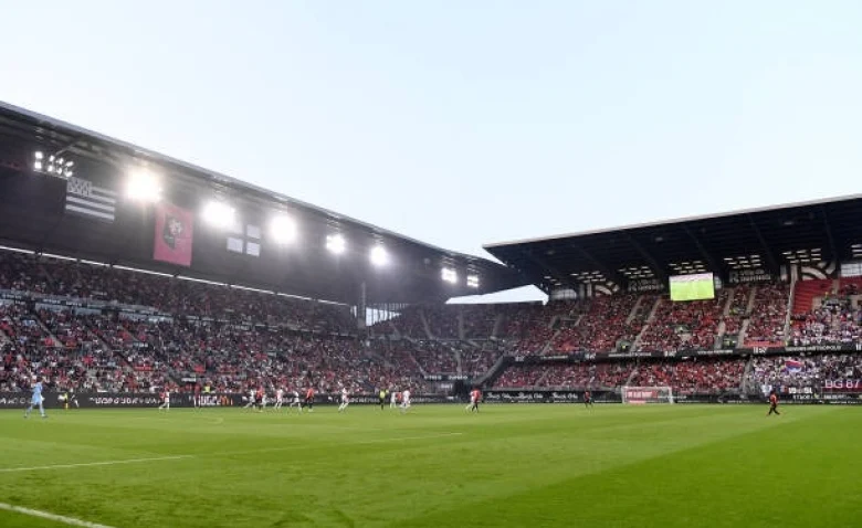 Illustration du mercato au Stade Rennais avec Franck Haise et les transferts