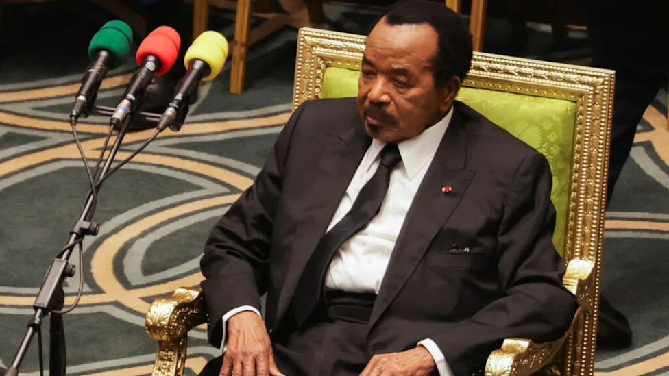 Cameroun : le président camerounais à l'étranger, le parti au pouvoir réagit aux critiques