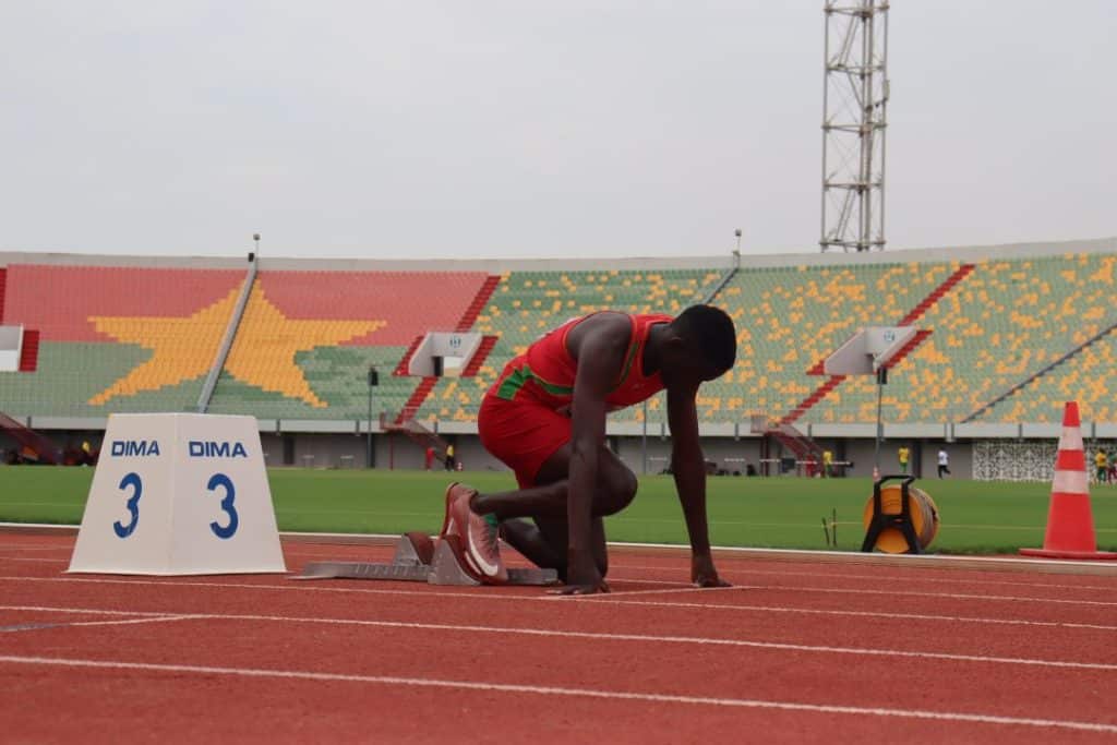 Athlètes en action lors des Championnats U18 et U20 des Cinq Nations au Burkina Faso