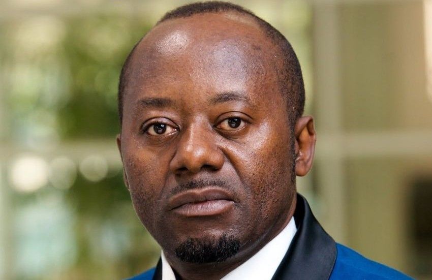 Portrait officiel d'Alain-Georges Moukoko, nouveau procureur général de Libreville
