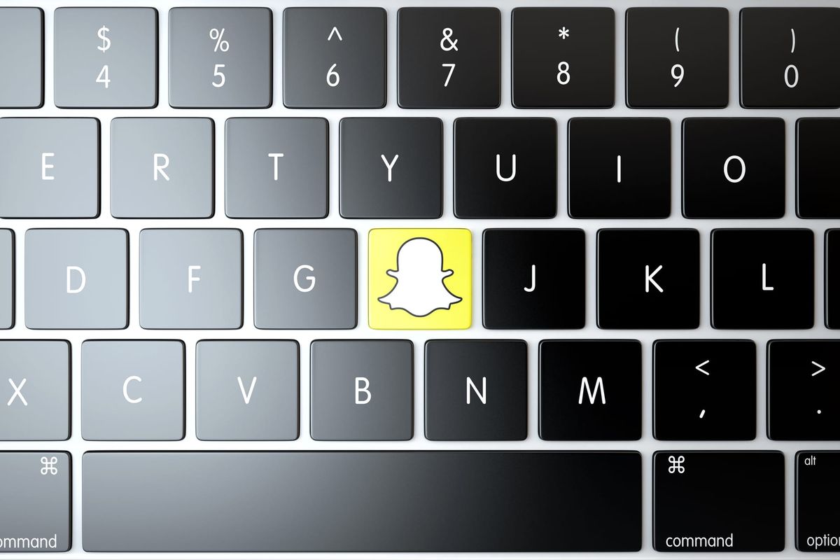 Jeunes de N'Djamena utilisant Snapchat